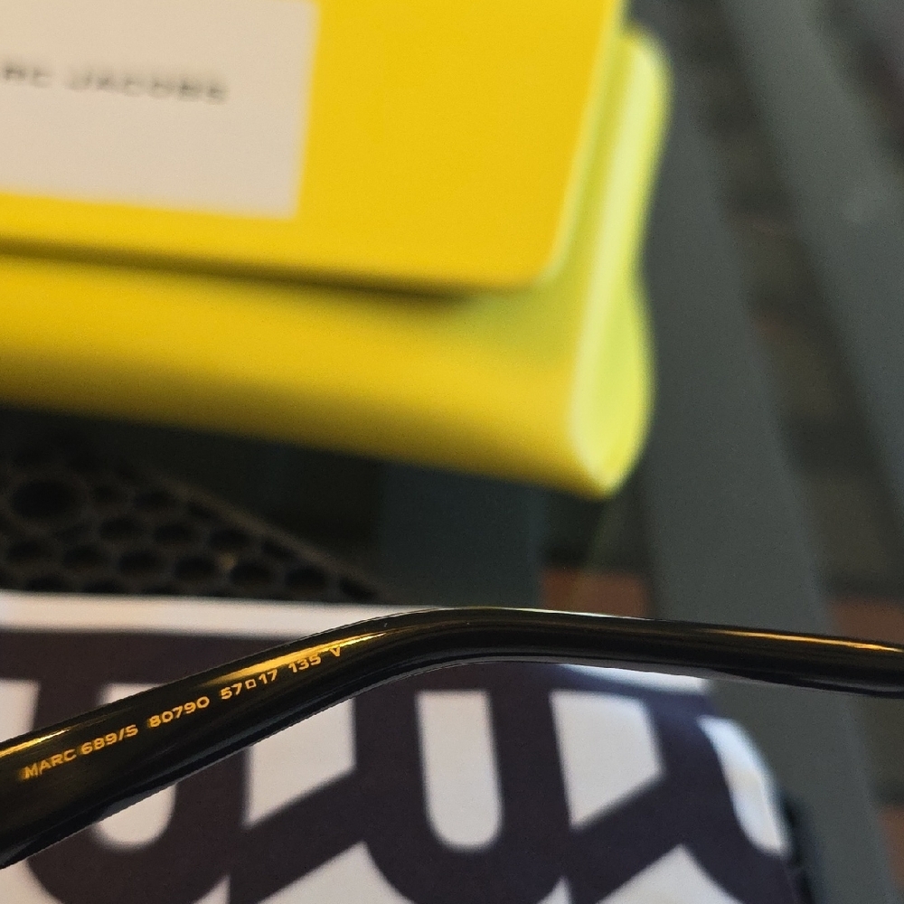 NWT Marc Jacobs Black Geometric Sunglasses - Picture 11 of 13
